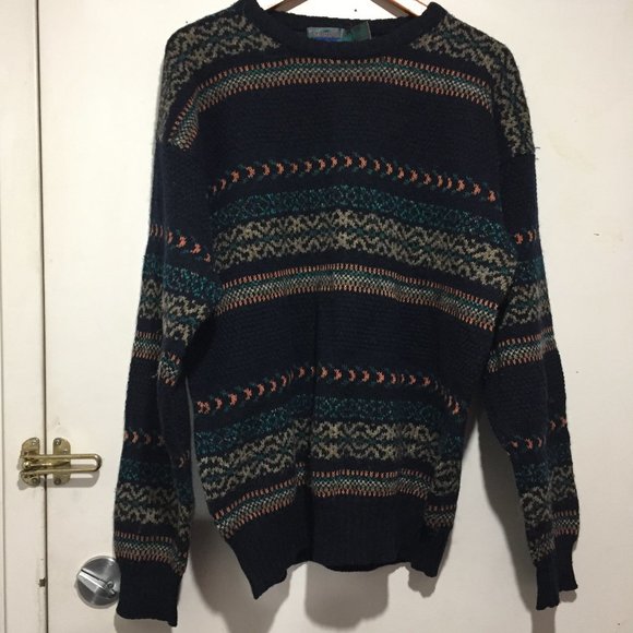 VINTAGE ETCHINGS KNITTED WOOL SWEATERS SIZE L - Picture 1 of 6
